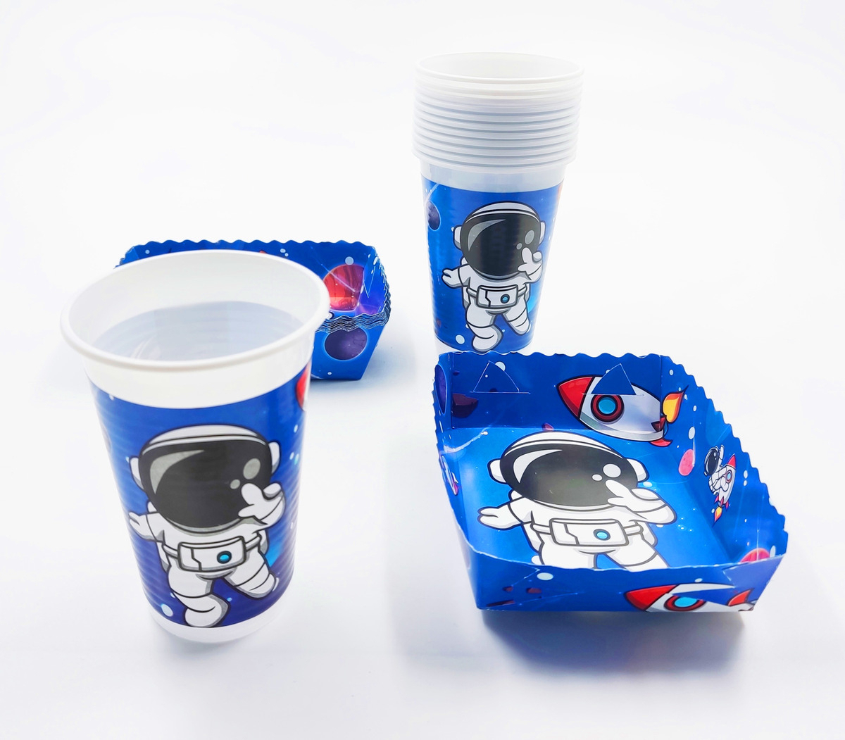 Kit 12 Vasos Platos Decorativos Astronauta Espacial Comprar - Imagen 2