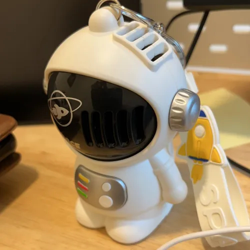 Ventilador Portatil Llavero Astronauta Espacial Blanco Promo - Imagen 4